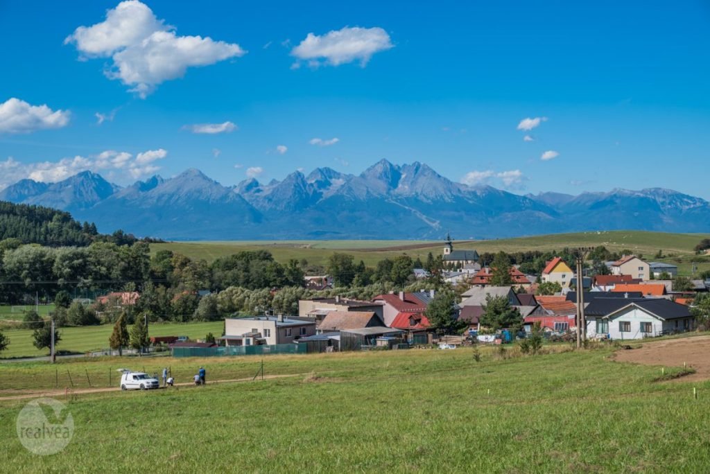 Exkluzívny PREDpredaj rodinných domov s panoramatickým výhľadom na Tatry